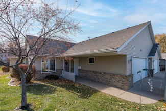 133 Shamrock Dr, Mankato, MN 56001