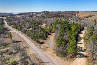 374 Bellah Mine Rd, Gillham, AR 71841