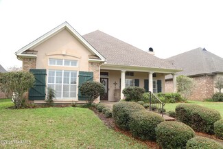 4 Steamboat Bend, New Iberia, LA 70563