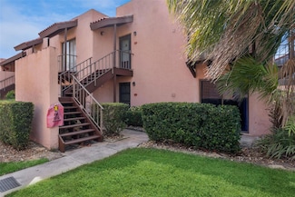 127 La Casa Unit 6, Lake Wales, FL 33898