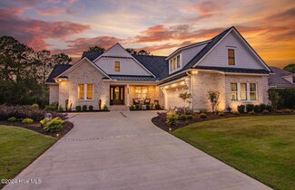 944 Arboretum Dr, Wilmington, NC 28405