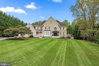 11 Warrenton Dr, Silver Spring, MD 20904