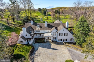 129 Davis Rd, Malvern, PA 19355