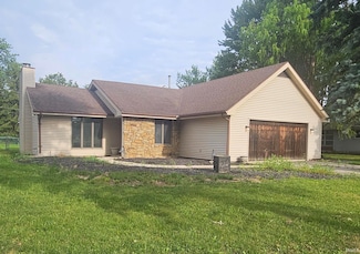 1868 S Manuel Dr, Portland, IN 47371