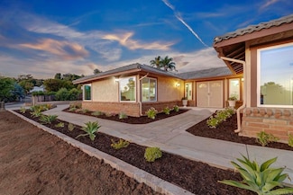 929 Chumash Trail, Vista, CA 92084