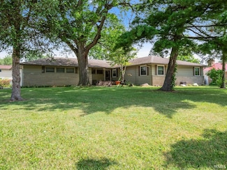 2903 Stardale Dr, Fort Wayne, IN 46816