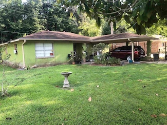 765 W Herring St, Sour Lake, TX 77659