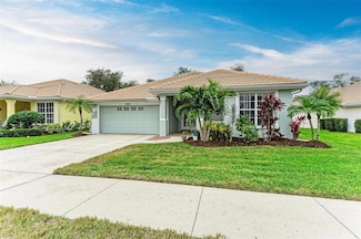 2831 Whispering Pine Ln, North Port, FL 34287