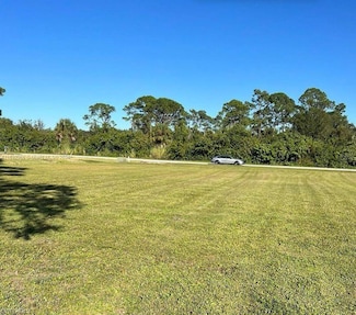 17060 Serengeti Cir, Alva, FL 33920