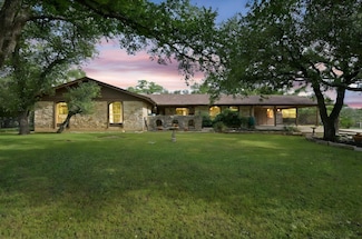 300 W Sequoia Spur, Georgetown, TX 78628