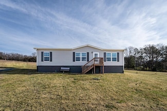 320 Cavalier Rd, Rileyville, VA 22650