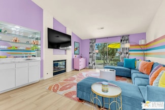 738 Vista Lago Dr N, Palm Desert, CA 92211