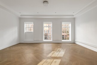 320 E 82nd St Unit TOWNHOUSE, New York, NY 10028