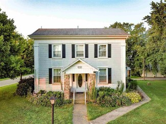 5943 N Wilbur Wright Rd, Mooreland, IN 47360