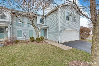 1650 Estate Cir, Naperville, IL 60565
