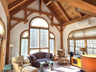 828 Deerbrook Way, Woodstock, VT 05091
