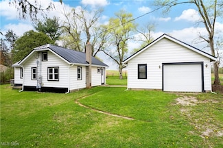 11192 Akron Rd, Marshallville, OH 44645