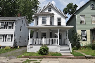 44 Hammond St, Port Jervis, NY 12771