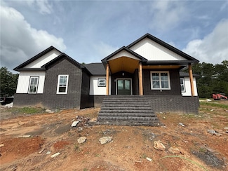 470 Stonegate Dr, Pottsville, AR 72858