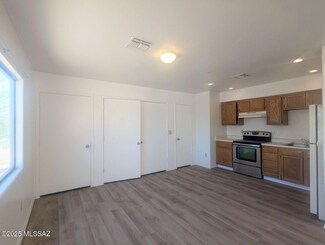 331 E Elvira Rd Unit 7, Tucson, AZ 85756