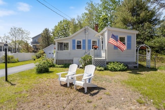 19 Fairhaven Ave, Saco, ME 04072