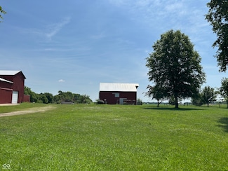 6475 N 300 E, Whiteland, IN 46184