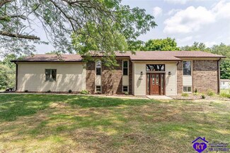 609 Foxfire Rd, Elizabethtown, KY 42701