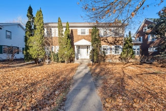 1291 Summit Ave, Saint Paul, MN 55105
