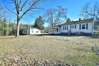 1704 E Park Dr, Anderson, SC 29621