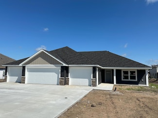 6847 Haven Ct, Saint Cloud, MN 56303