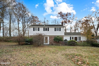 167 Wood Dale Dr, Ballston Lake, NY 12019