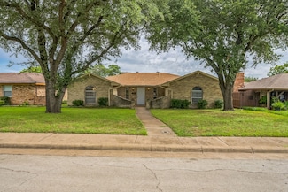 715 San Juan Dr, Duncanville, TX 75116