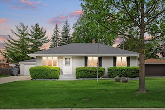 5861 S Marilyn St, Milwaukee, WI 53221