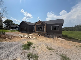 3663 New Home Rd, Trenton, GA 30752