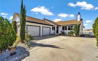 27452 Silver Lakes Pkwy, Helendale, CA 92342