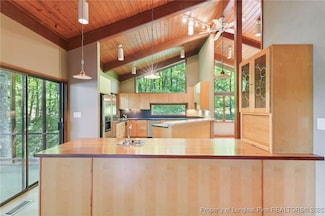 1116 Falling Stream, Sanford, NC 27332