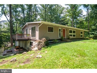 744 Campwoods Rd, Villanova, PA 19085