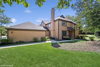 1321 Bristol Ln Unit N1, Buffalo Grove, IL 60089