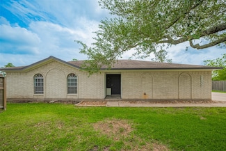 11235 Fm 1764 Rd, Santa Fe, TX 77510