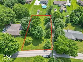 103 Grassyfork Ln, Martinsville, IN 46151