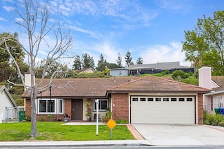 4915 Meadowbrook Dr, Oceanside, CA 92056