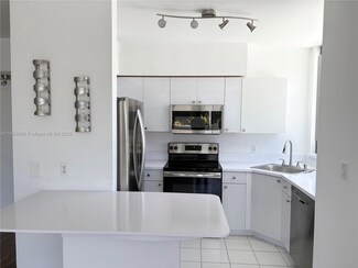 1330 West Ave Unit 413, Miami Beach, FL 33139