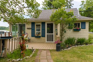 81 Basin Point Rd, Harpswell, ME 04079
