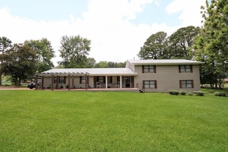 253 Reynard Dr, Tupelo, MS 38801