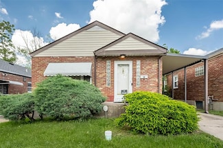 6605 Kahns St, Saint Louis, MO 63121