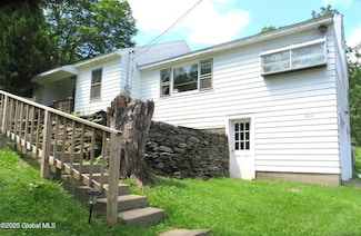 844 County Route 353, Rensselaerville, NY 12147