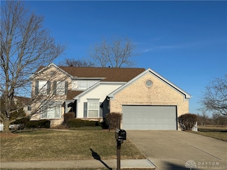 902 Pond Ct, Lebanon, OH 45036
