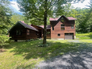 1751 Kingdom Rd, Vershire, VT 05079