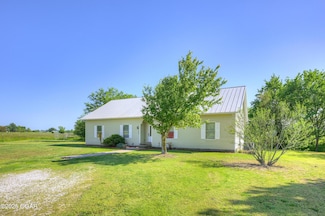 21103 Colt Ln, Diamond, MO 64840