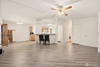 10613 61st St E Unit 114, Puyallup, WA 98372